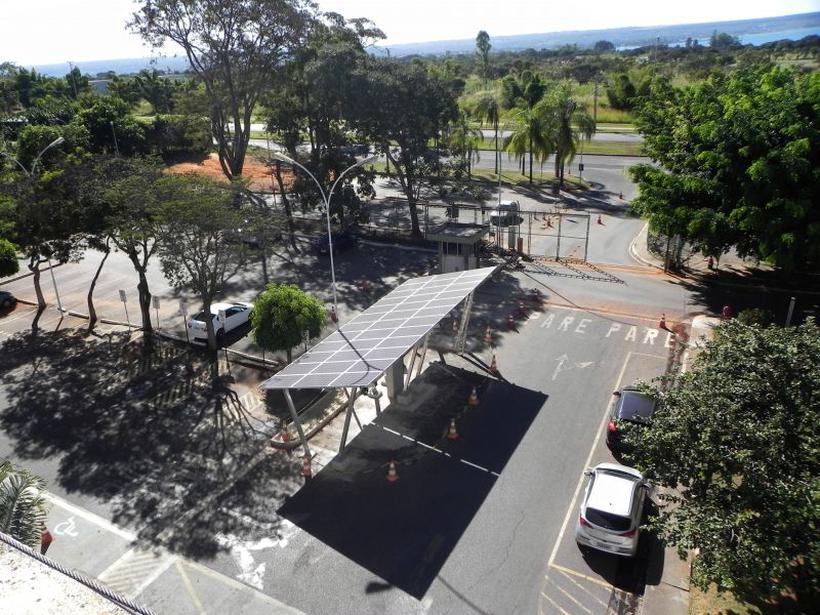 No momento, você está visualizando Com energia solar, economia anual do governo chegaria a R$ 200 milhões