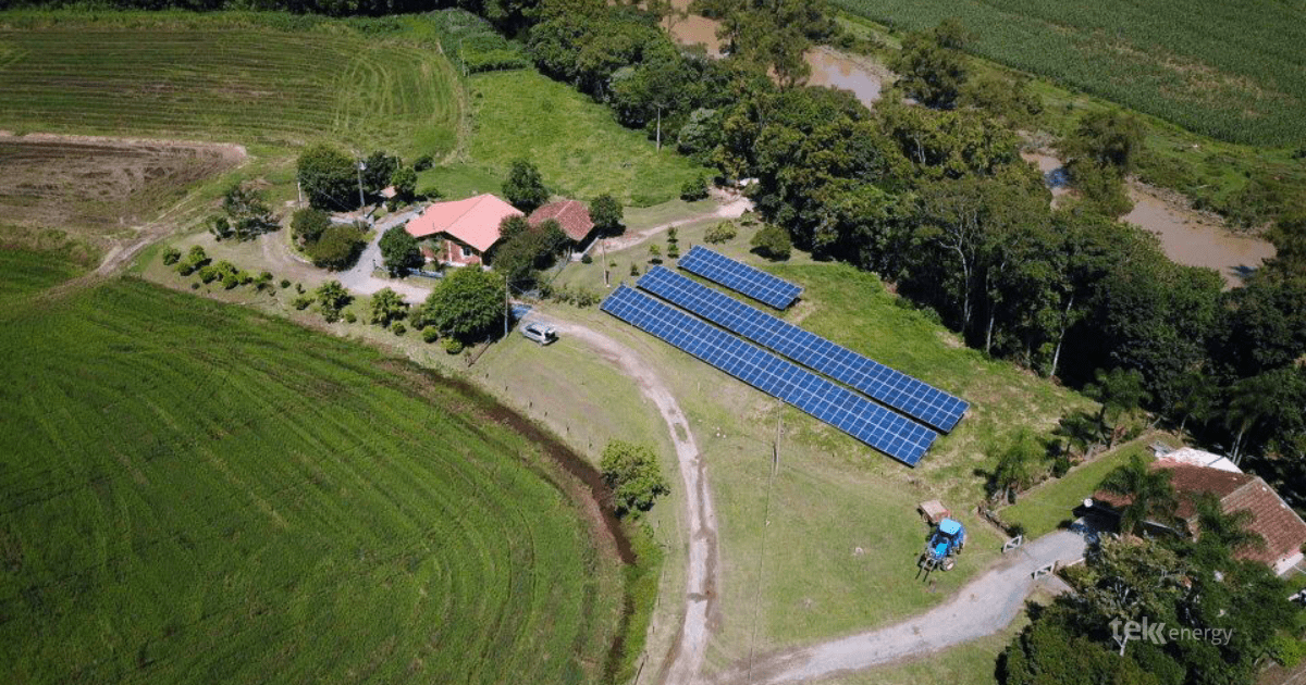 No momento, você está visualizando Investimentos em energia solar no agronegócio superam R$ 15,5 bilhões no Brasil