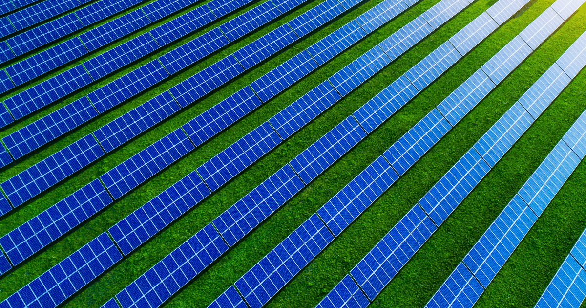Você está visualizando atualmente Energia solar: Brasil rumo à liderança na transição energética global